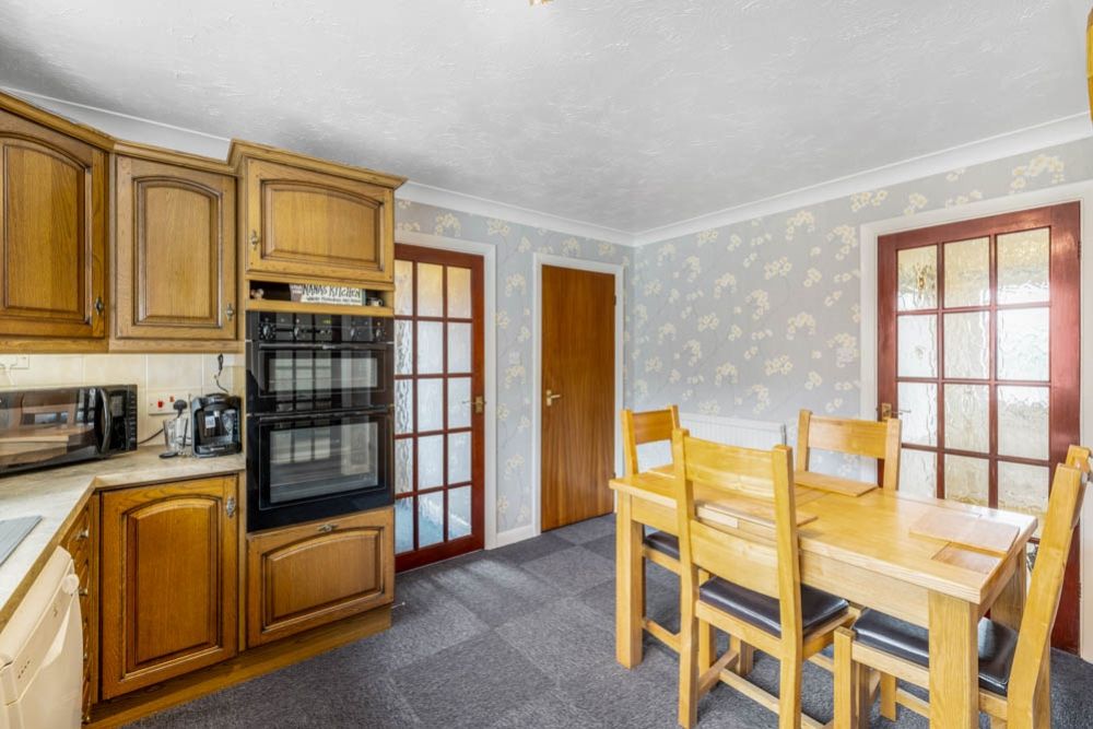Property photo 3 of 25 55 Apeldoorn Gardens (Spalding)-18
