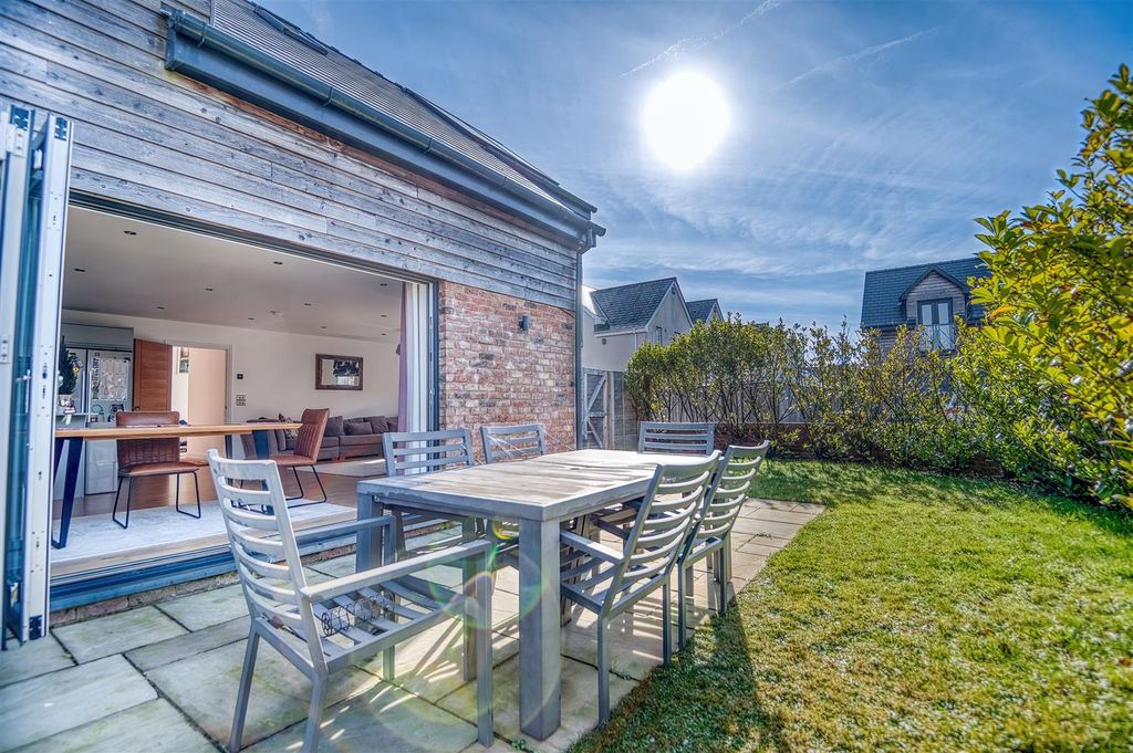 Property photo 1 of 42 _Dsc2277_Hdr-Denoiseai-Clear.Jpg