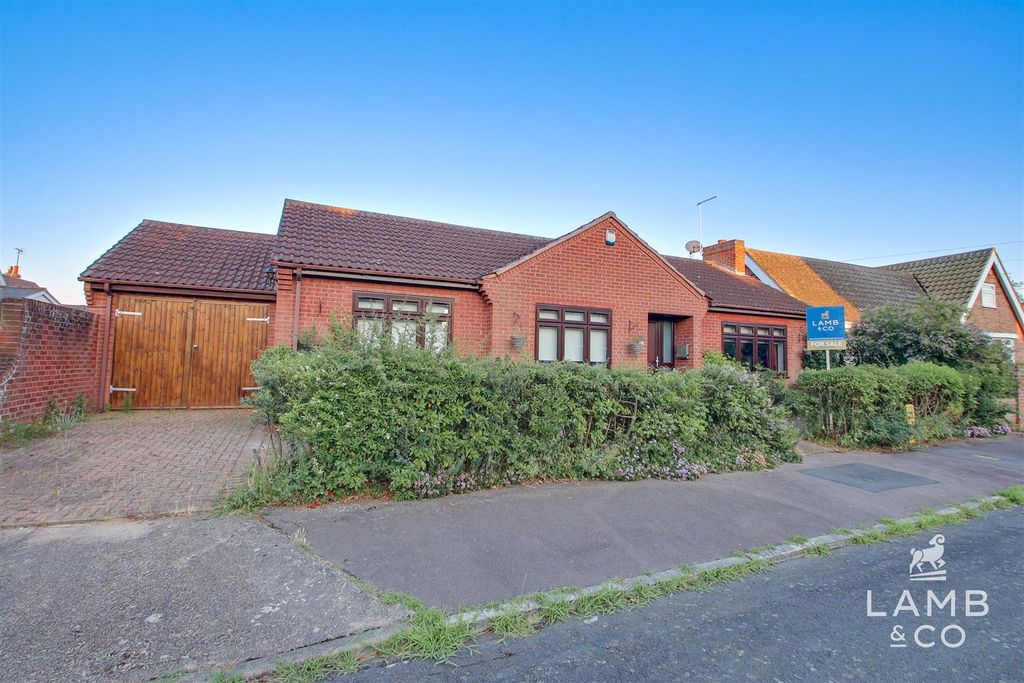 Property photo 1 of 19