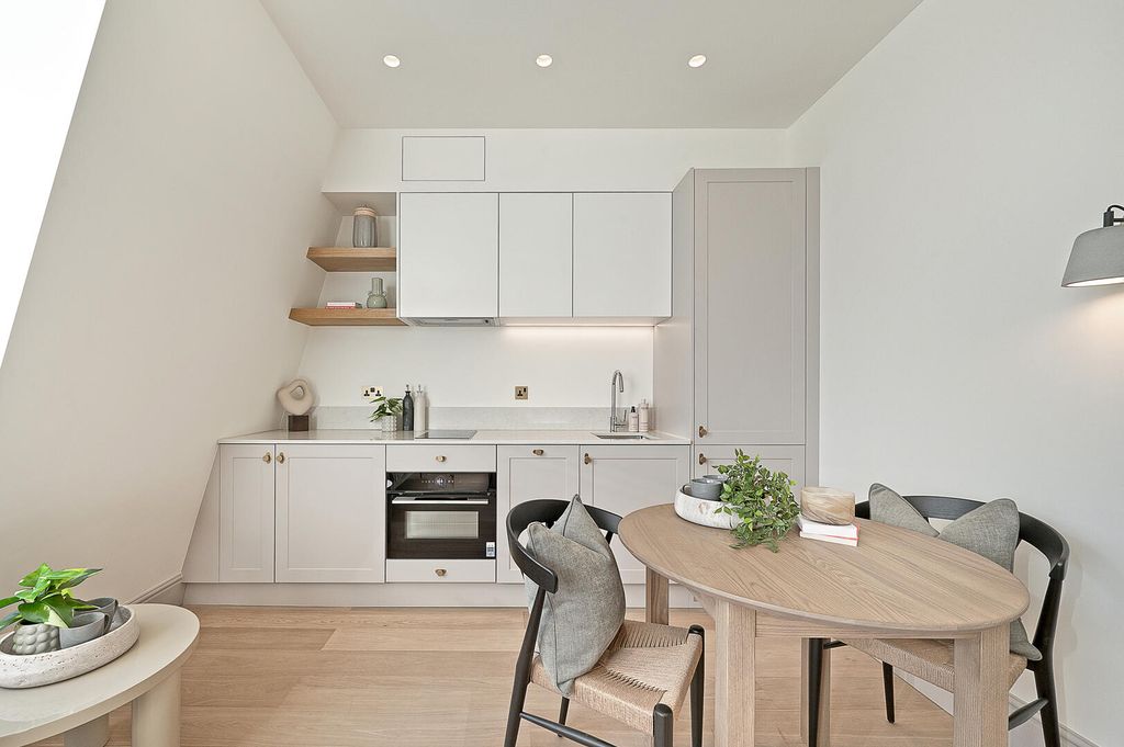 Property photo 3 of 9 Flat 21 (6).Jpg