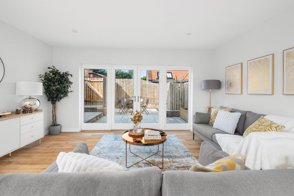 Property photo 2 of 21 Property Image 2