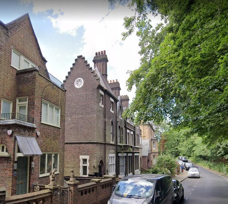 Property photo 1 of 11 Ext 2.Png