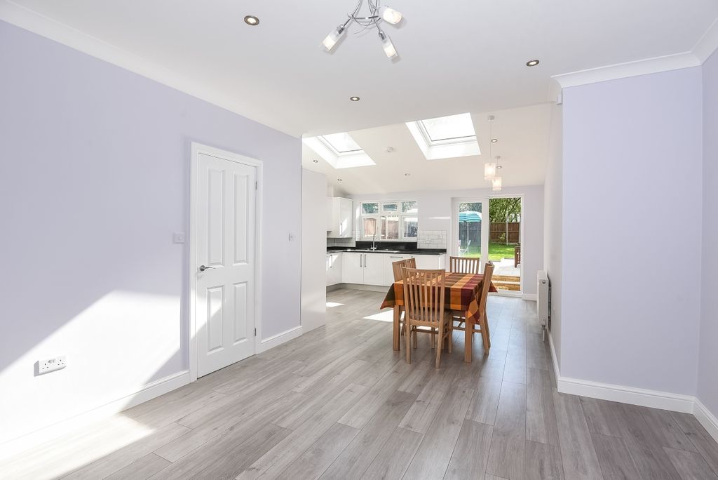 Property photo 3 of 10 177826 (2)