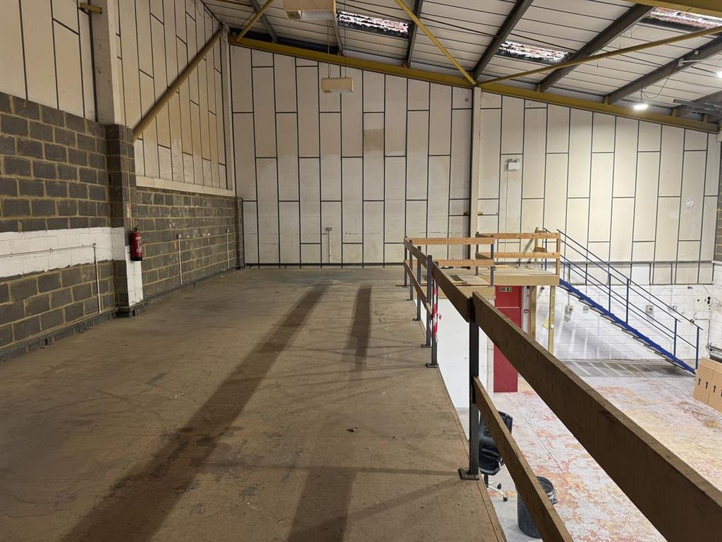 Property photo 3 of 3 Photo