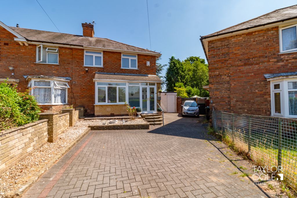 Property photo 1 of 31