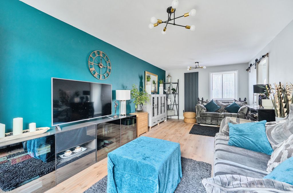 Property photo 2 of 18 1509431 (10).Jpg
