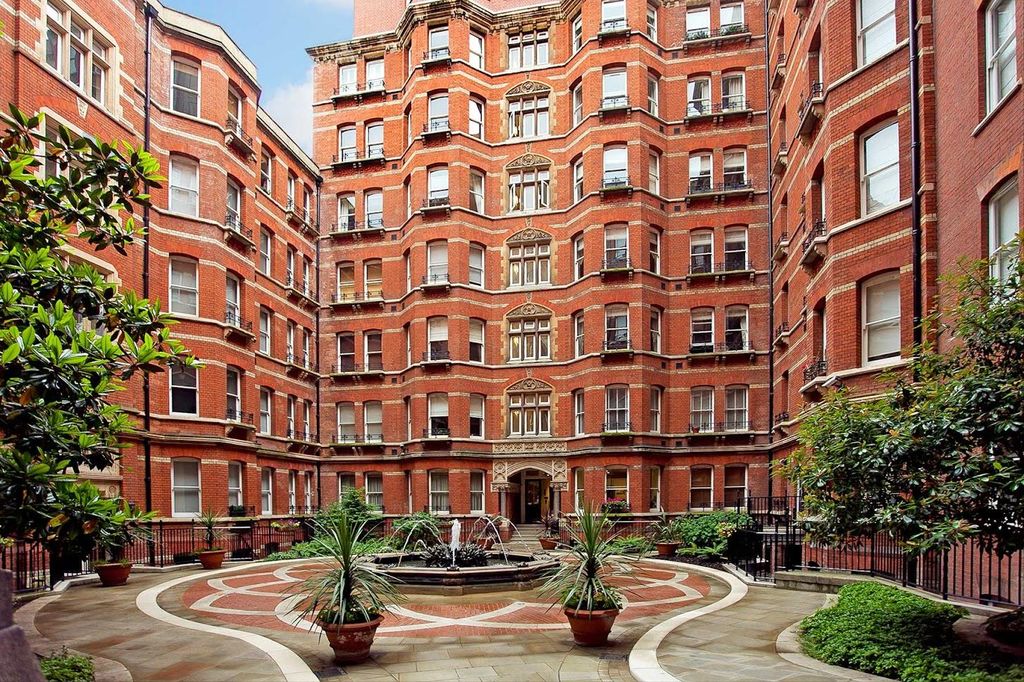 Property photo 2 of 2 Building-Photo.Jpeg