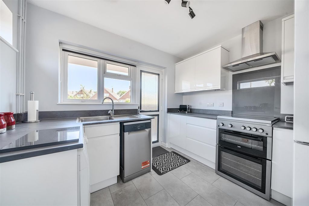 Property photo 3 of 18 1498009 (11).Jpg