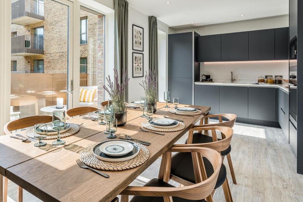 Property photo 2 of 8 Photo 2