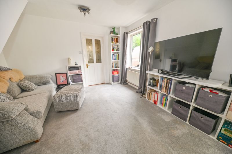 Property photo 3 of 13 Photo 11
