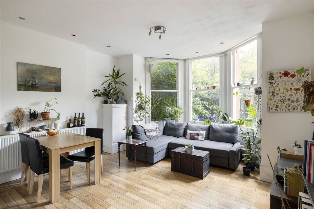 Property photo 1 of 10 Reception/Diner Deta