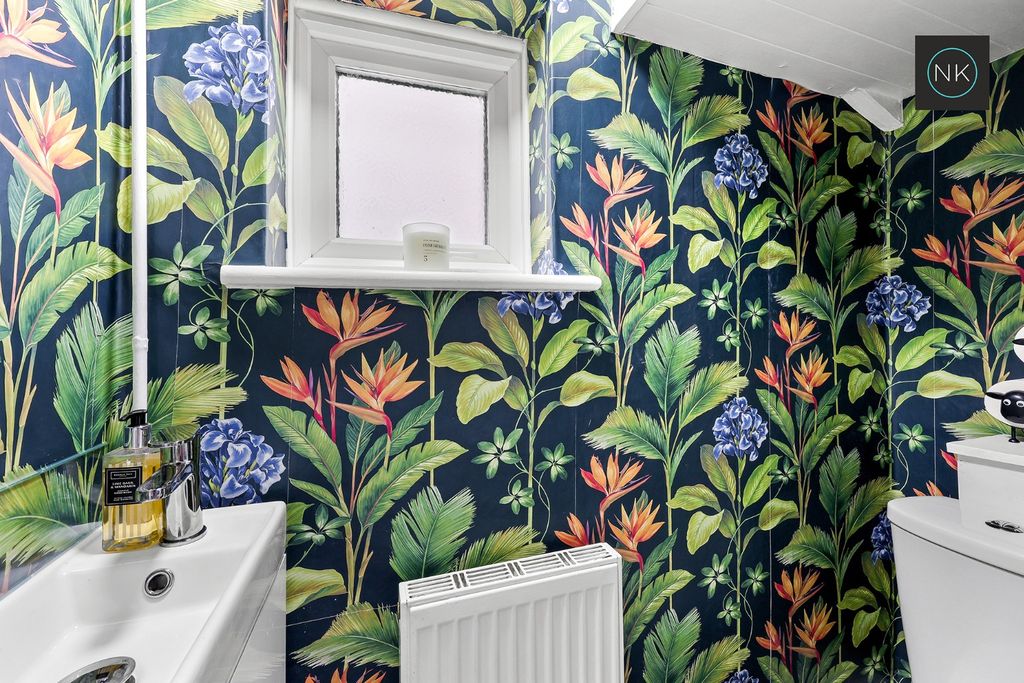 Property photo 3 of 24 5453896