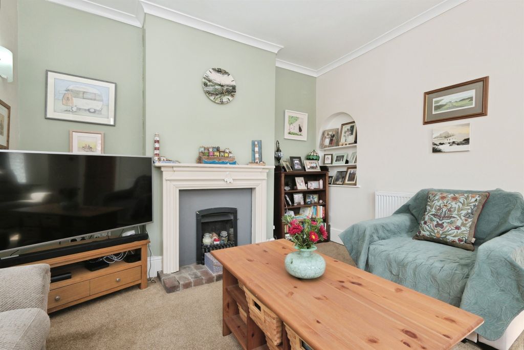 Property photo 3 of 19