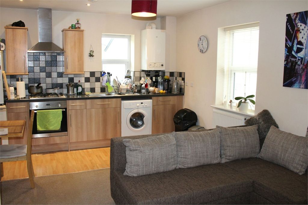 Property photo 2 of 5