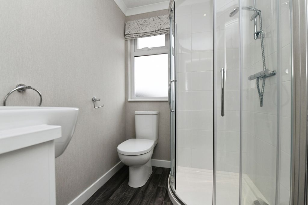 Property photo 3 of 15 Pbox-Img.Jpg