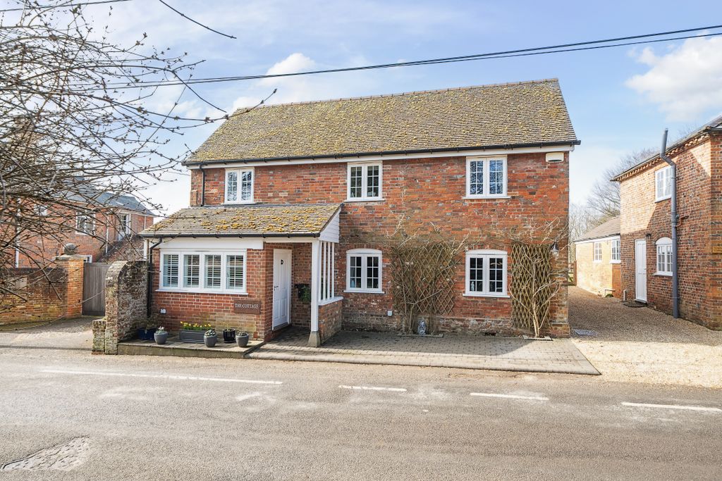 Property photo 1 of 16