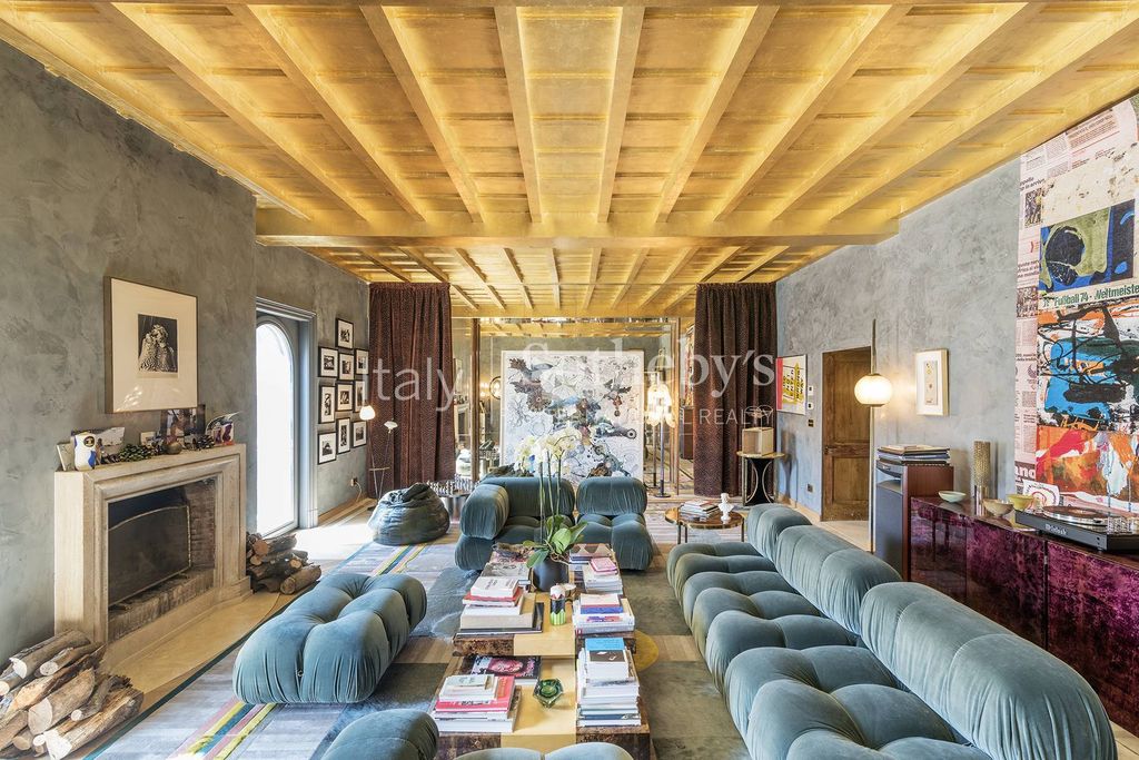 Property photo 3 of 28