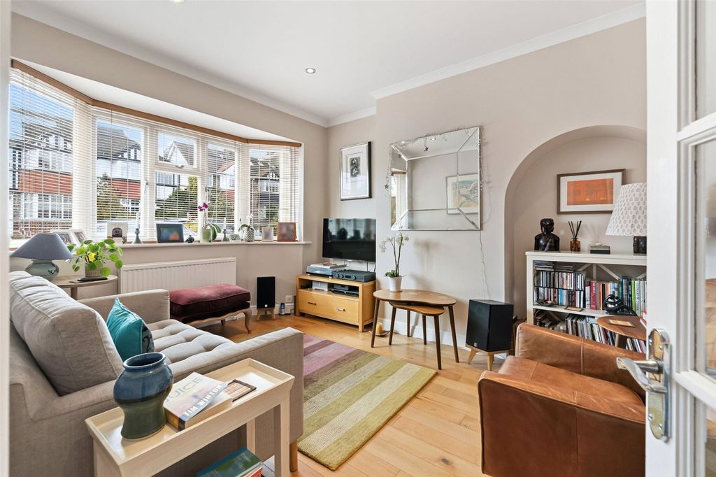 Property photo 3 of 11 Picture No. 06