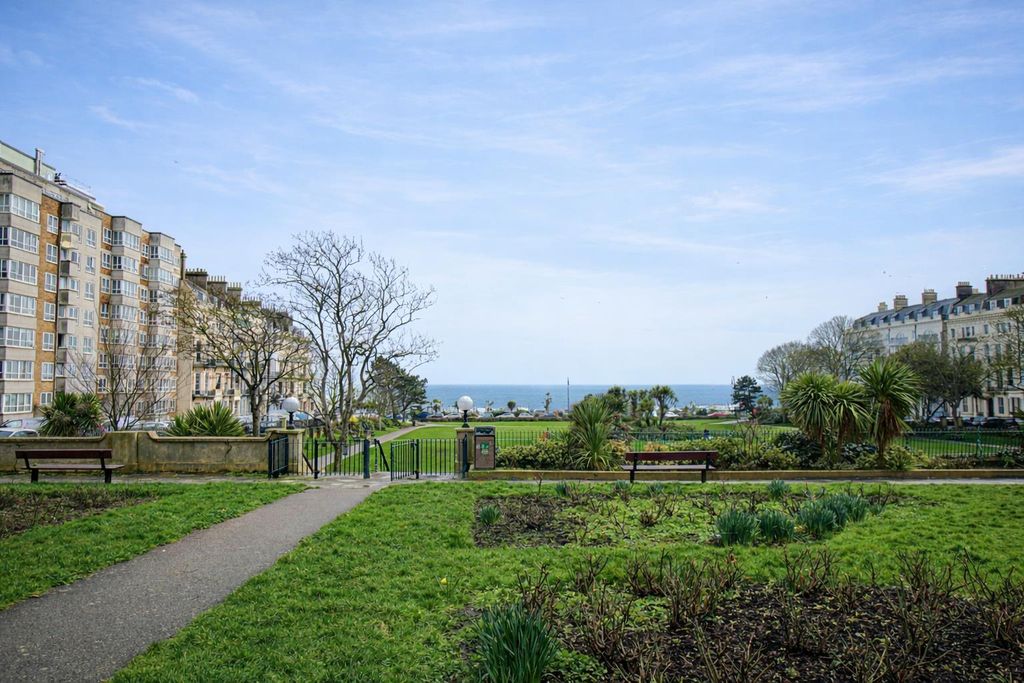 Property photo 2 of 20 Ec9d35E2-E1Ea-4957-86B7-98d8Fe5B9F08.Png