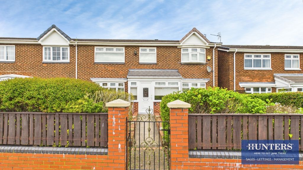 Property photo 1 of 30 Pbox-Img.Jpg