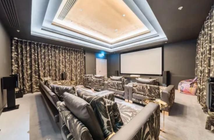 Property photo 3 of 23