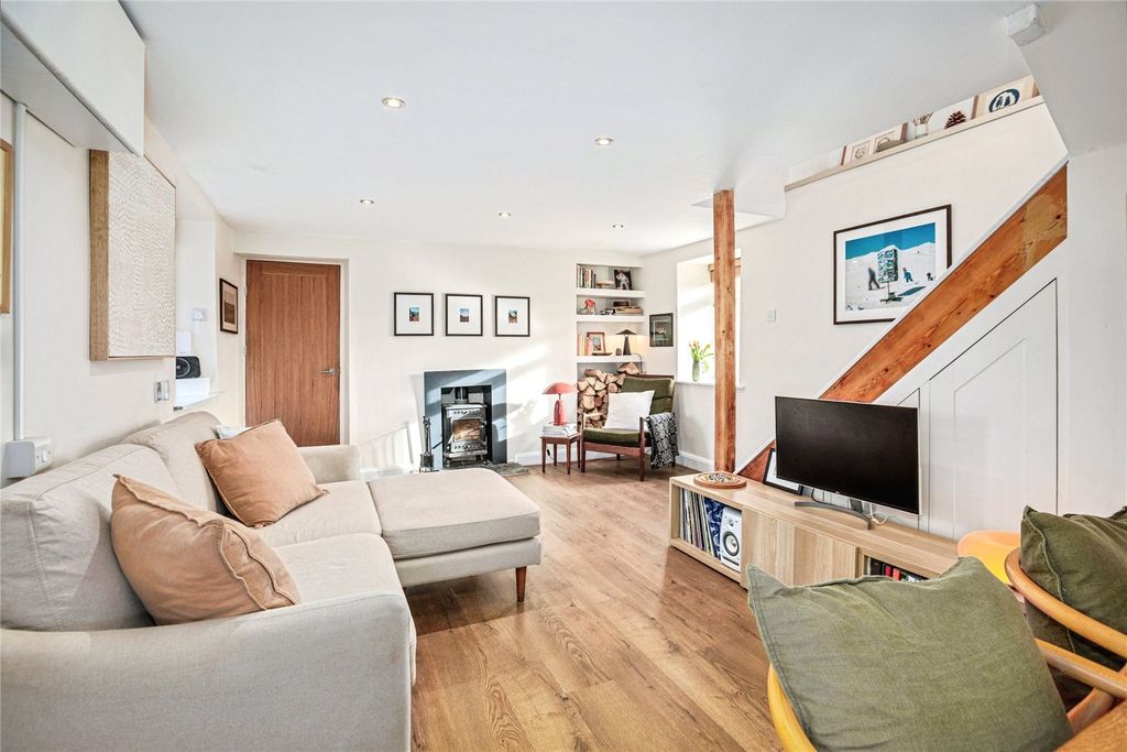 Property photo 2 of 21 Picture No. 21