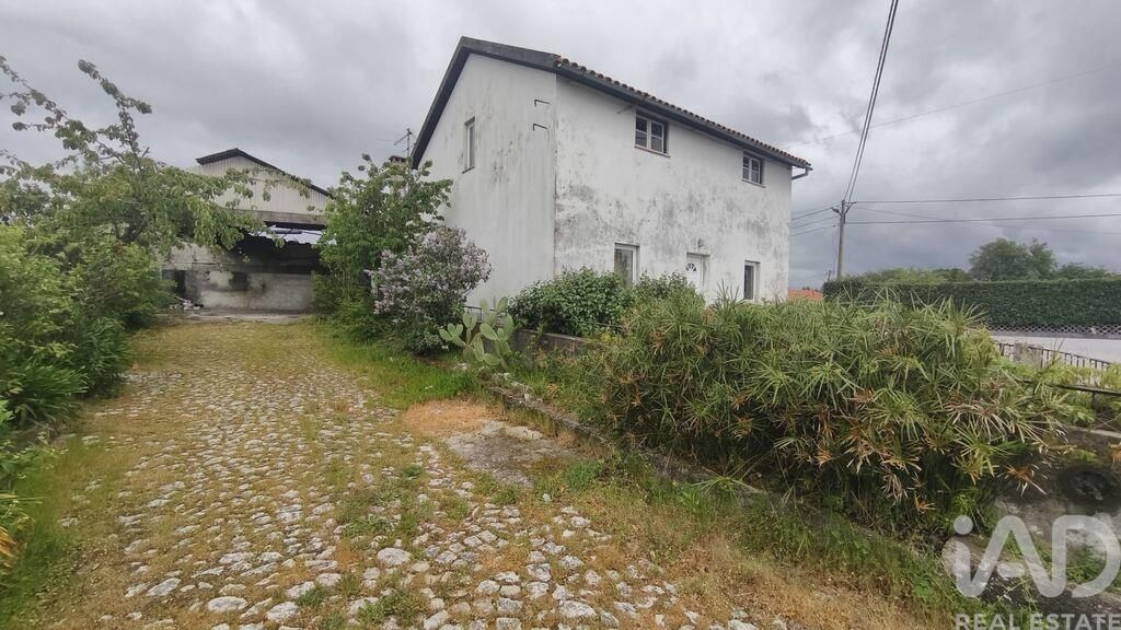 Property photo 1 of 35
