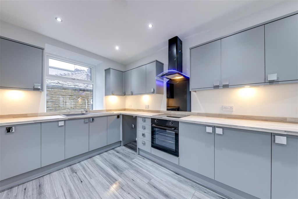 Property photo 1 of 10 cm2A5497-cm2A5501-1A.Jpg