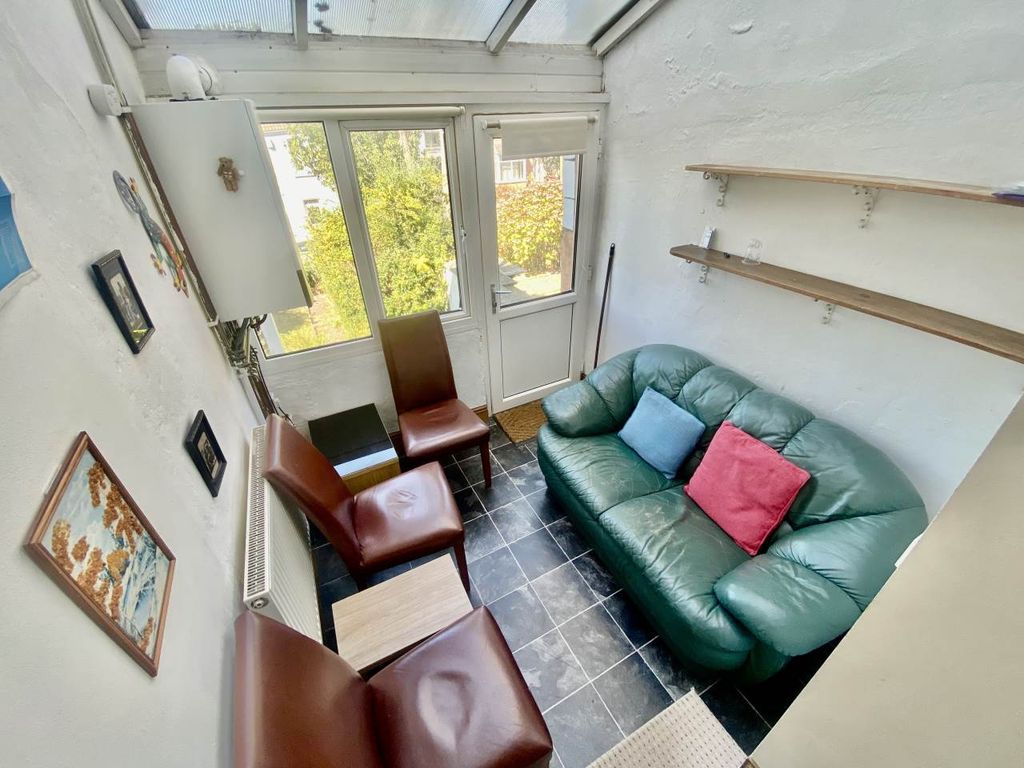 Property photo 2 of 11 Img_5540
