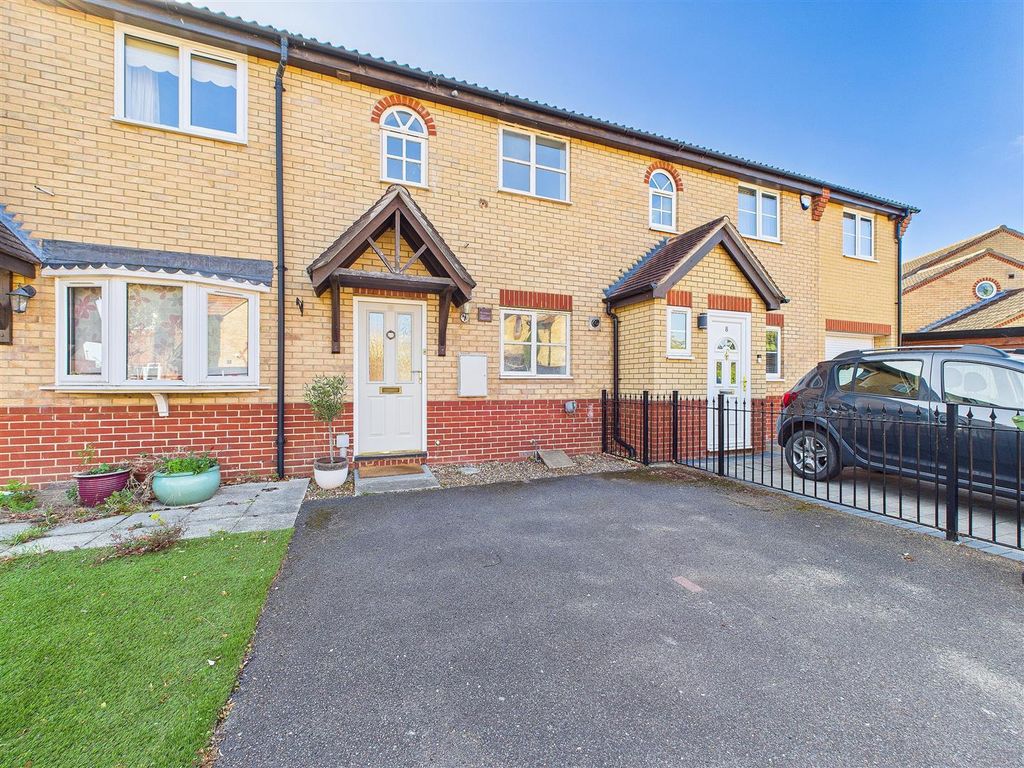Property photo 1 of 9