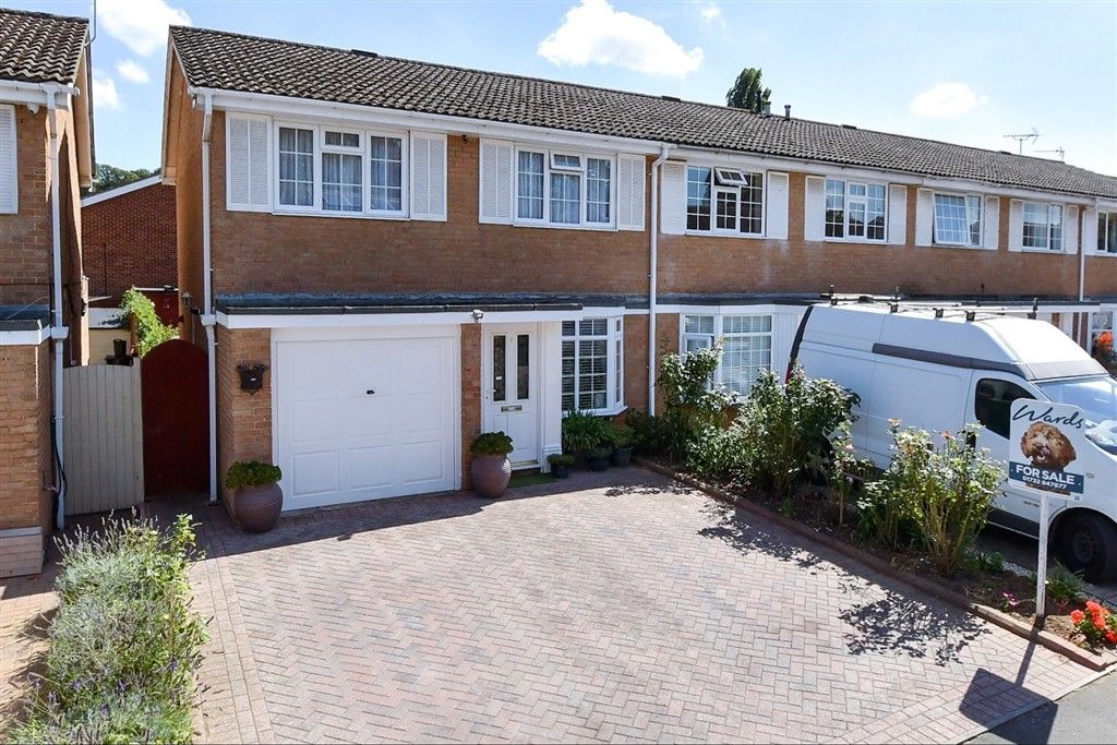 Property photo 1 of 10 External Web