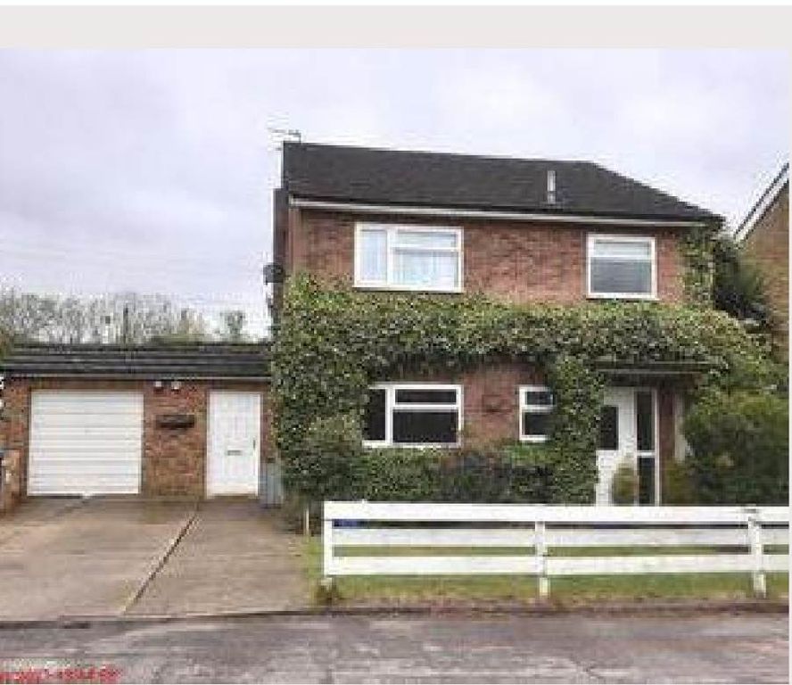 Property photo 1 of 13