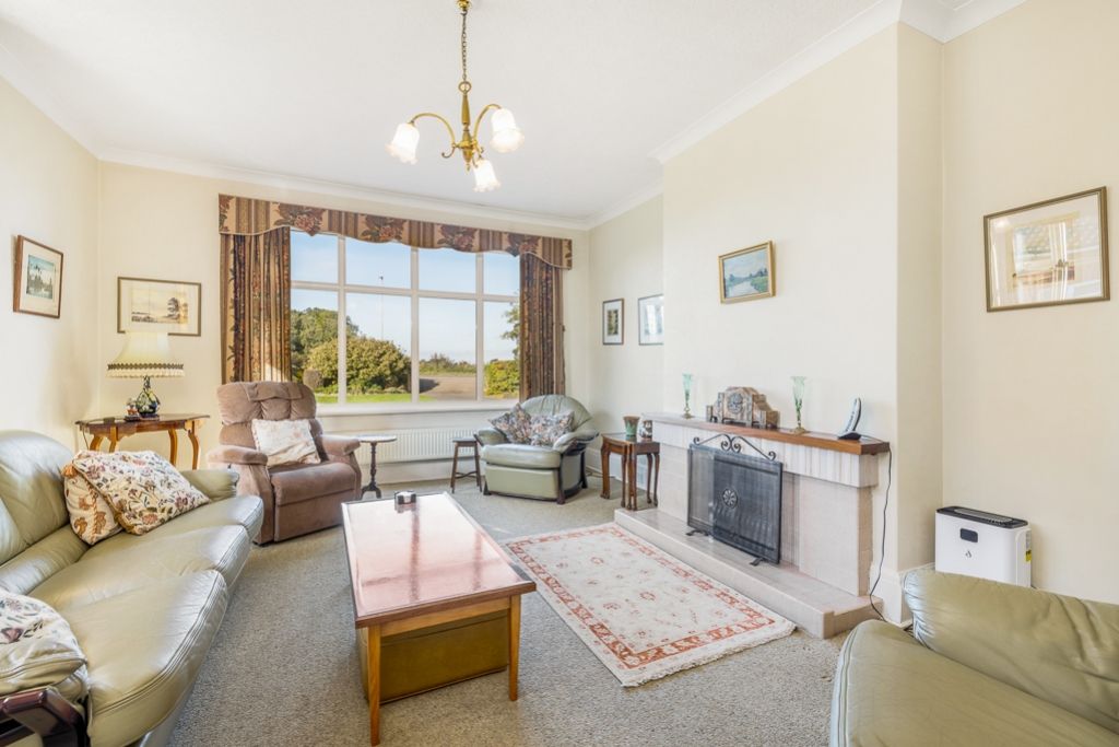 Property photo 2 of 31 Southwood (Frampton)-21