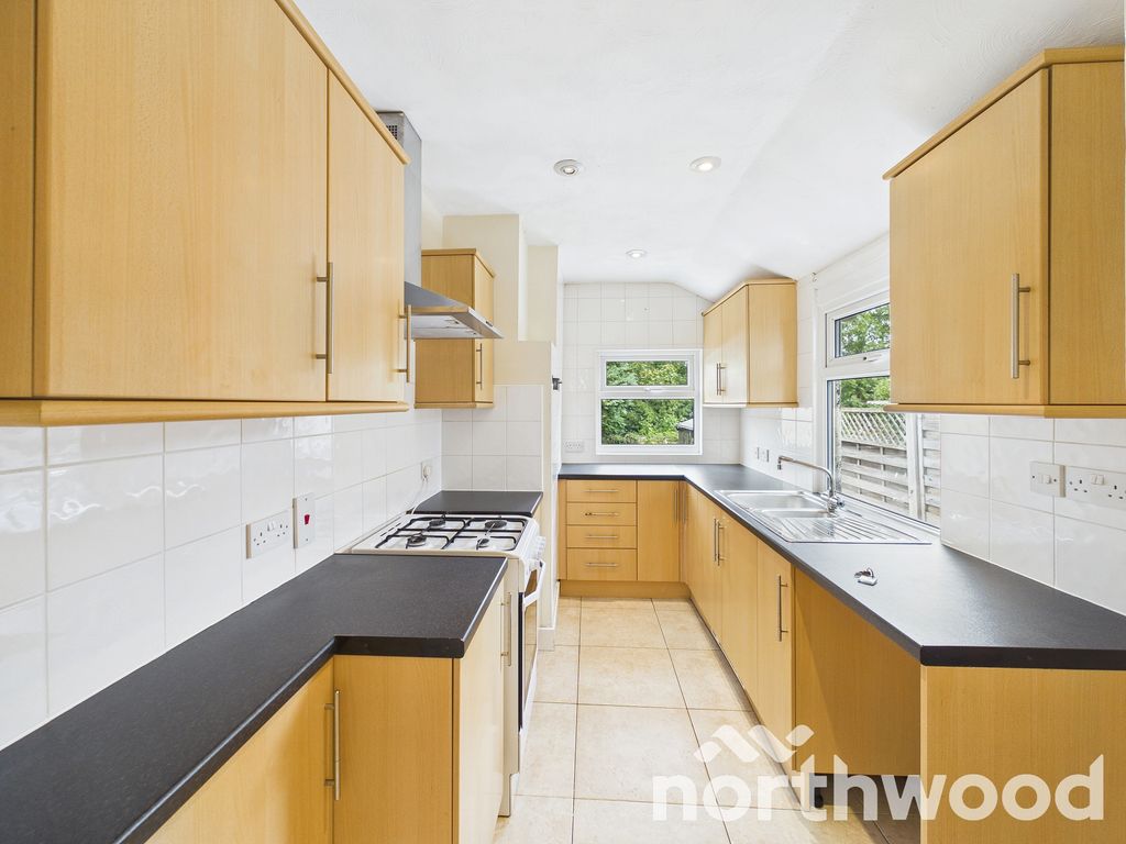 Property photo 3 of 23
