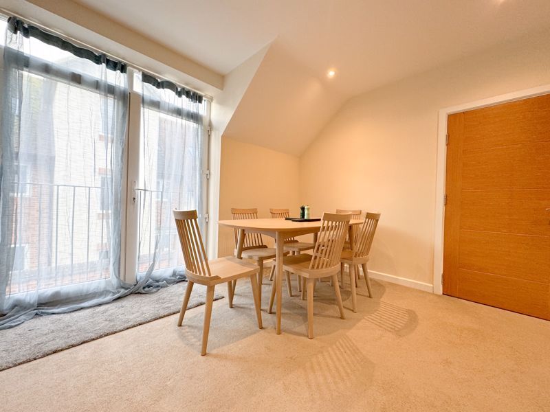 Property photo 2 of 10 Dining Room