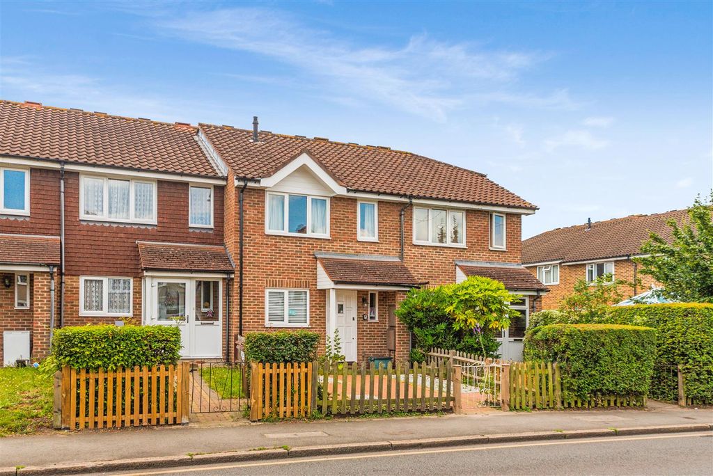 Property photo 1 of 12 Malden Road, 193-19.Jpg