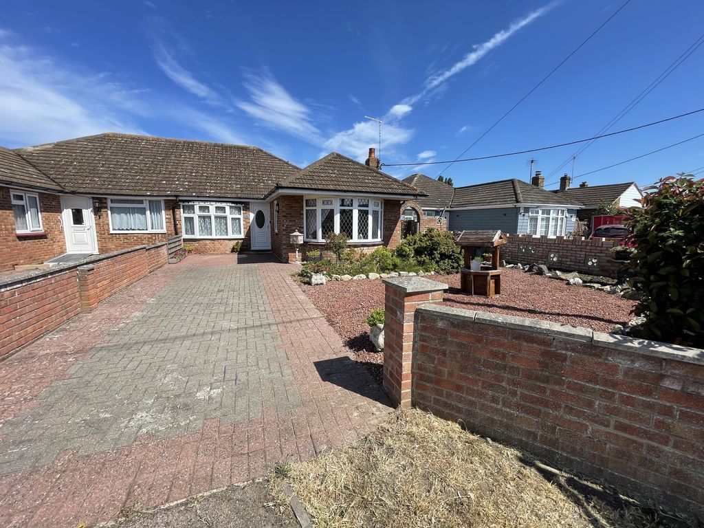 Property photo 1 of 20 Beacon Way