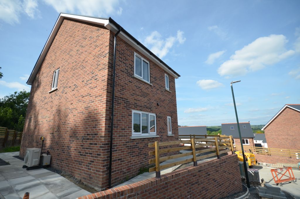 Property photo 2 of 12 Dsc_2778