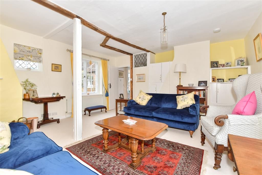 Property photo 3 of 23 Sitting Room