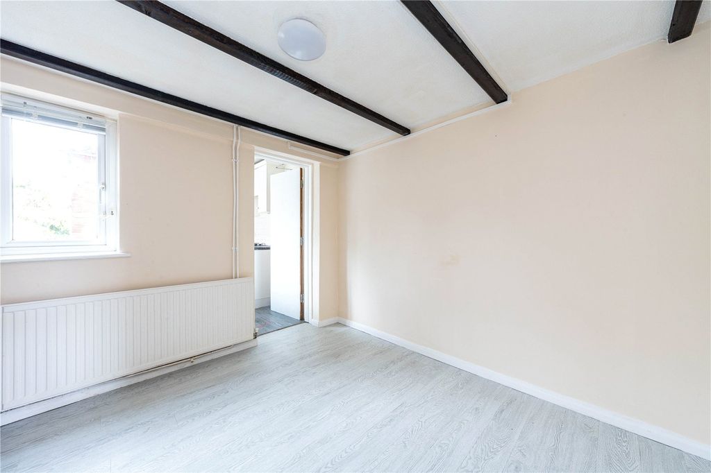 Property photo 3 of 11 Picture No. 04