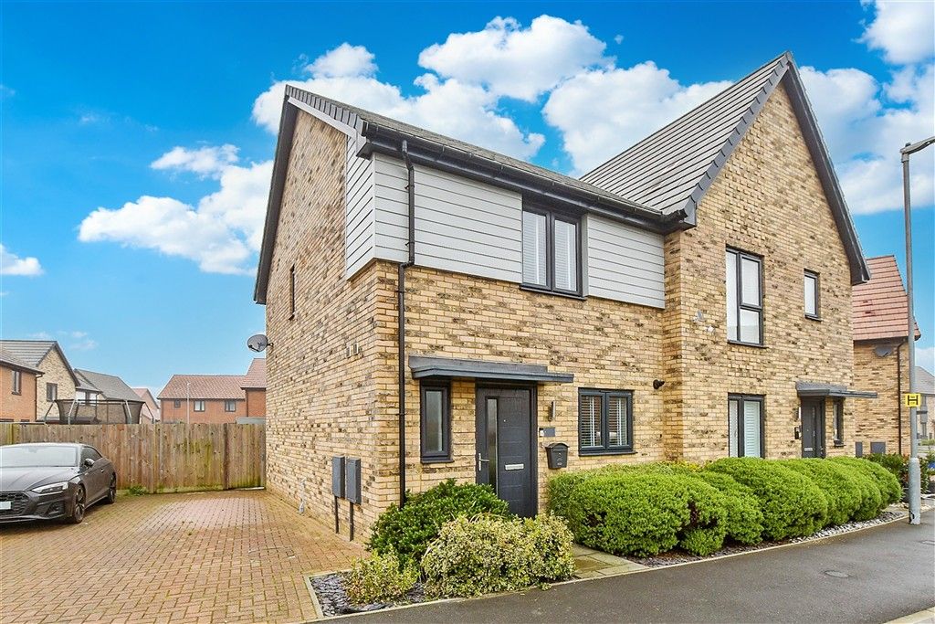 Property photo 2 of 12 External (Web)