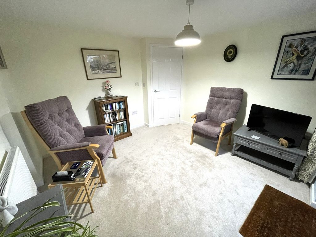 Property photo 3 of 11 Not Specified