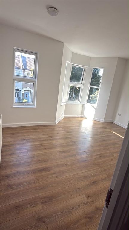 Property photo 3 of 11 Kim 7.Jpg