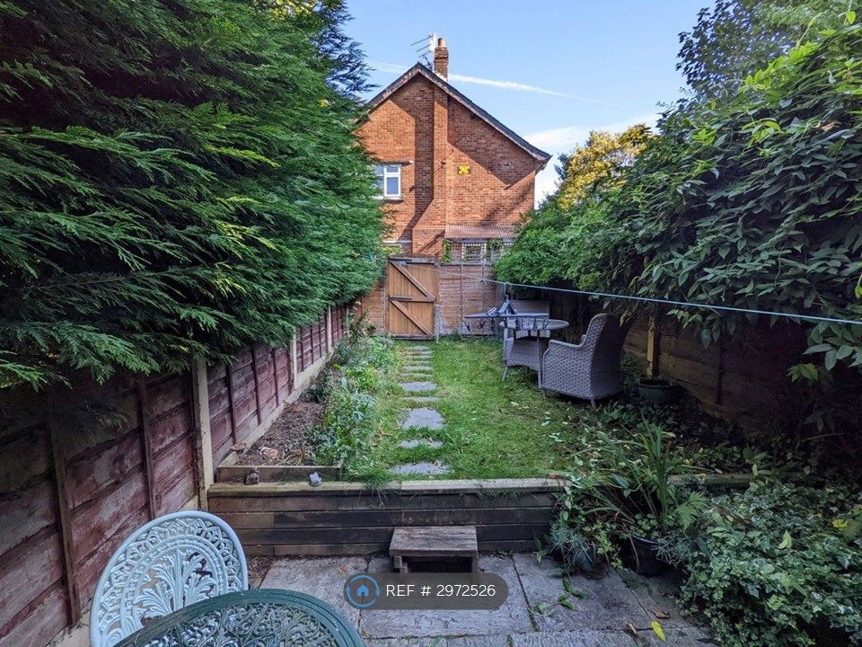 Property photo 2 of 7 Back Garden