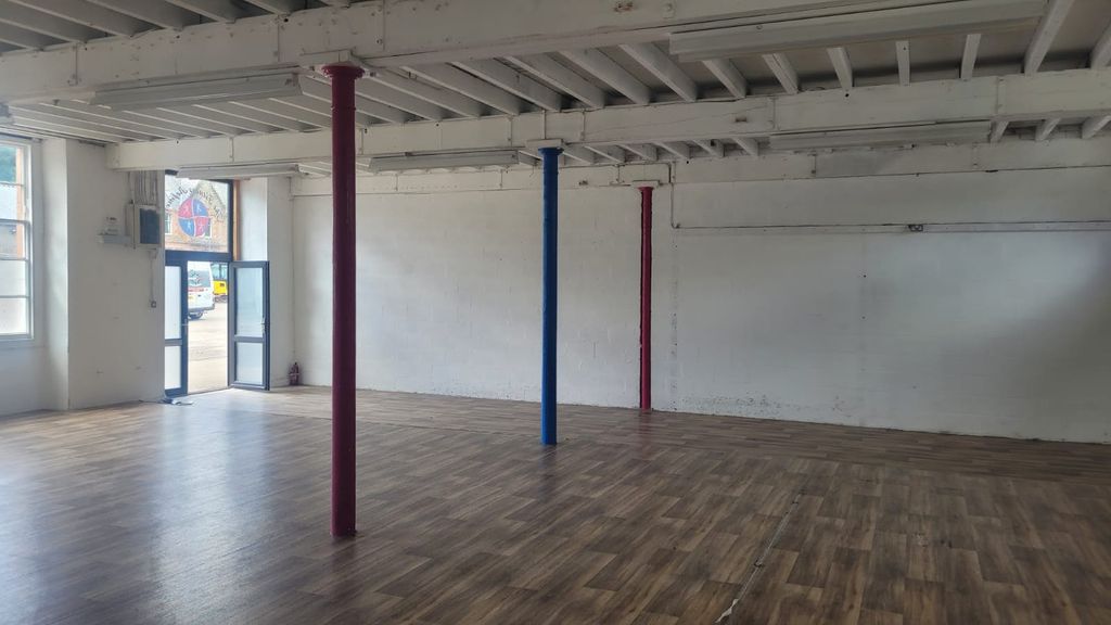 Property photo 2 of 4 Image 2