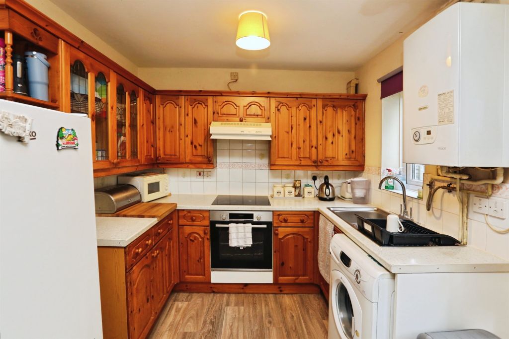 Property photo 3 of 9
