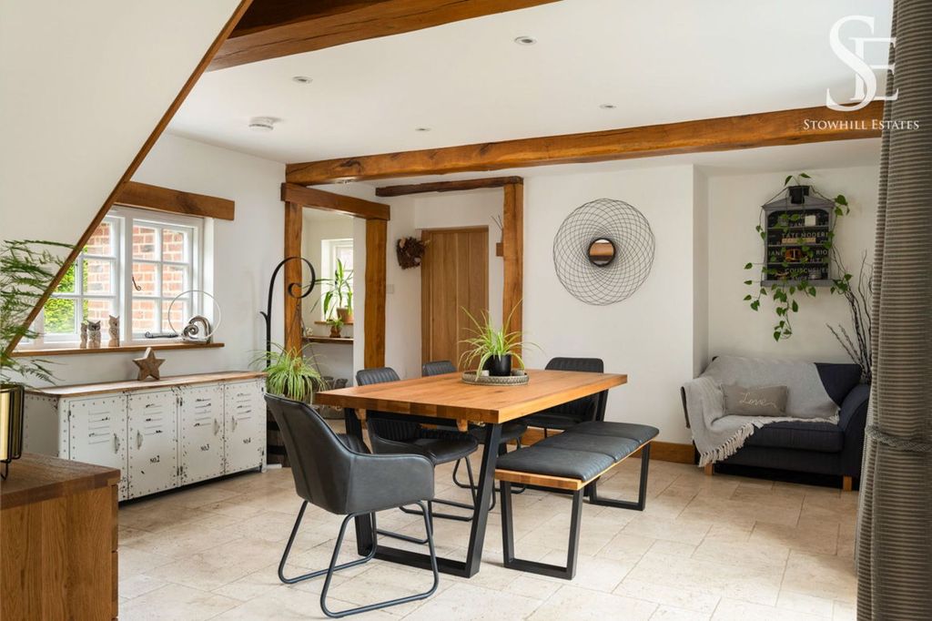 Property photo 2 of 26 Dining Hall