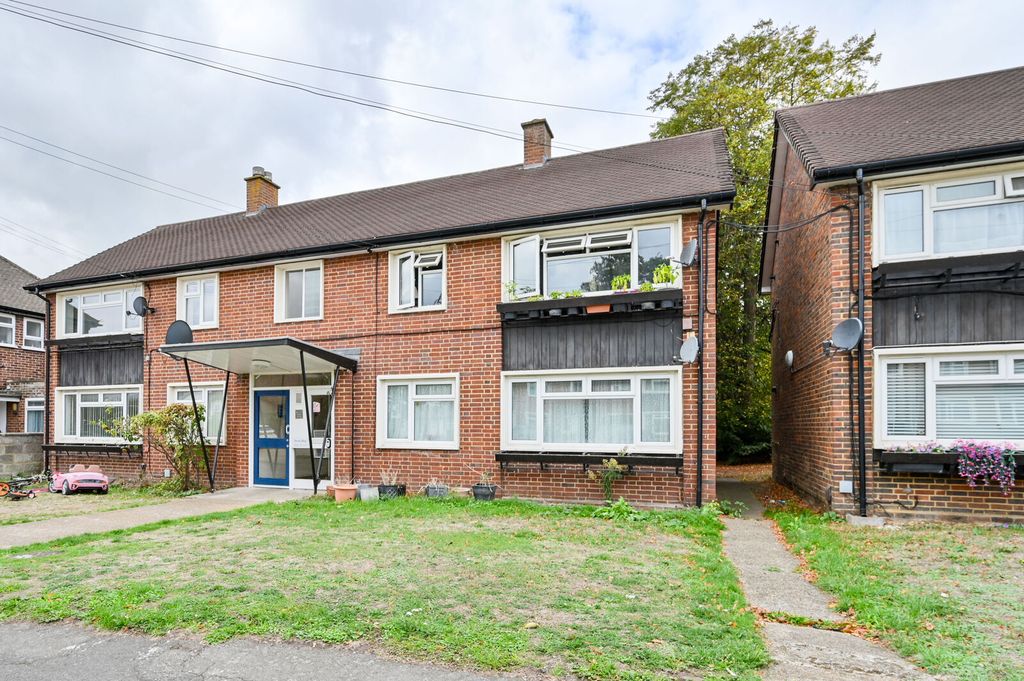 Property photo 1 of 2