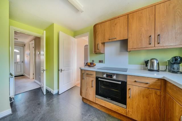 Property photo 2 of 22 Kitchen