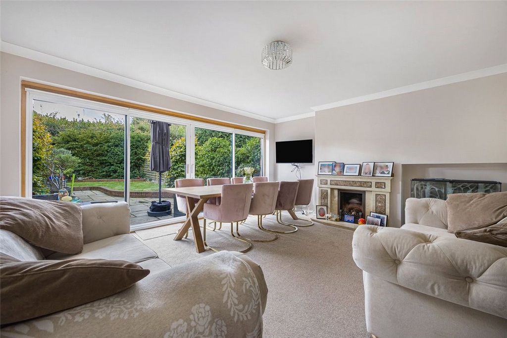 Property photo 2 of 17 Picture No. 02